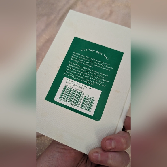 Best Year Yet: A Journal for Becoming Your Best Self By Chronicle Books - Picture 4 of 5